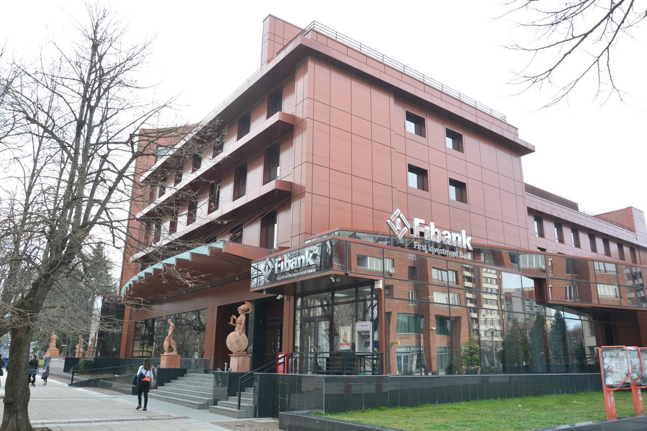 Hotel Presidivm Palace Lovech Exterior foto